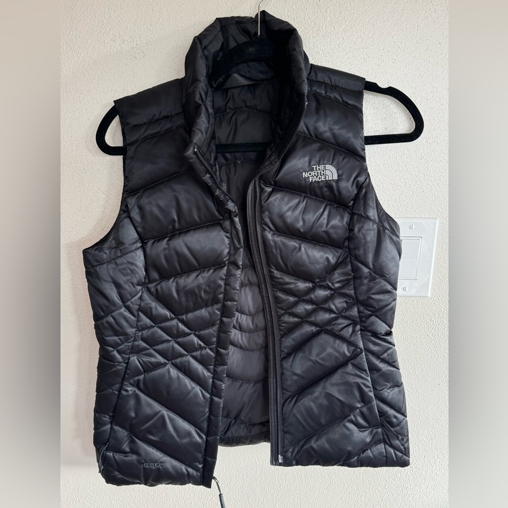 North face women’s vest size XS